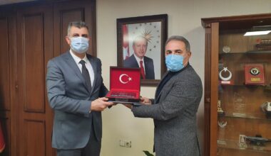 Gölcük Belediye Başkanı Ali Yıldırım Sezer Şube Yönetimini Konuk Etti.