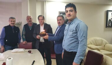 Şube Başkan Yardımcısı  Mehmet Gökkaya ile İşyeri Temsilcimiz Mehmet Yeşil’i Mutlu Günlerinde Unutmadık.