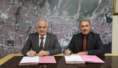 Derince Belediyesinde Sosyal Denge Tazminatı Sözleşmesi Sevinci