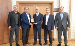 İSU Genel Müdürü Ali Sağlık’a Ziyaret İSU Genel Müdürü Ali Sağlık’a Ziyaret